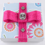 yarn_bow