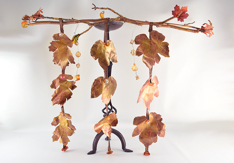 Gold Leaves DIY Thanksgiving Hanging Decorations