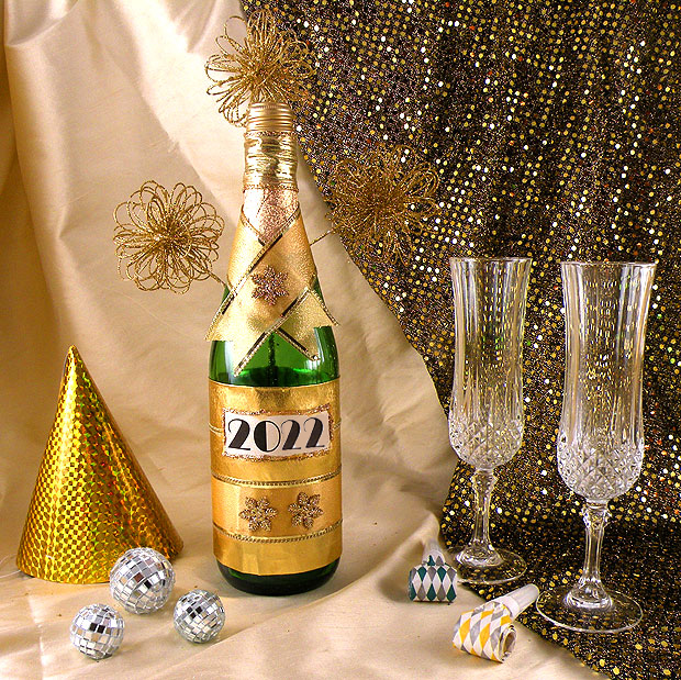 Happy New Year 2022 Champagne Bottle and Glasses