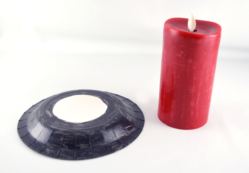 Paint the base of the DIY Halloween Candle Ring