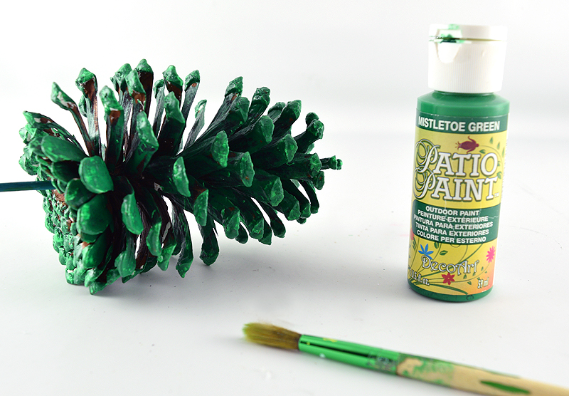 DIY Holiday Train Crafts Painted Pine Cone